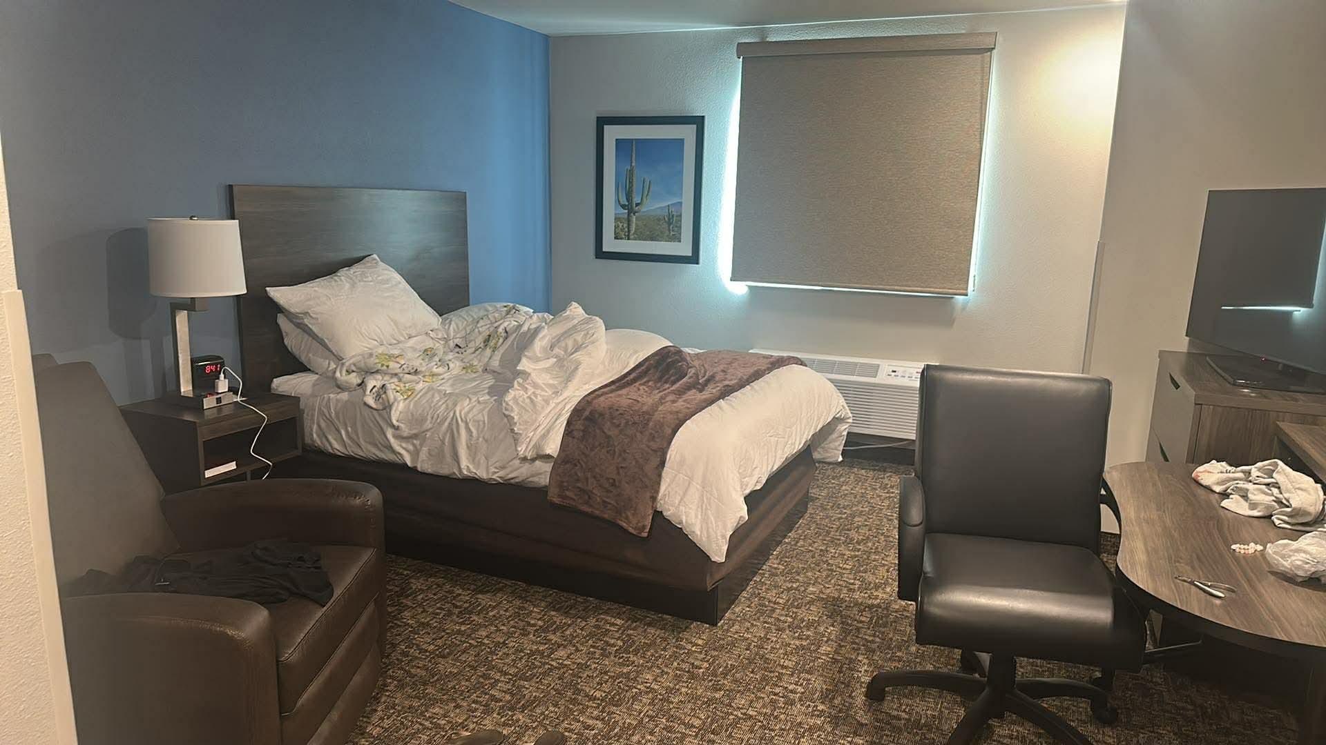 Got in after 2 am so I went straight to sleep so I didn’t get pic of the bed made up. Was so damn comfy and clean pillows were amazing 