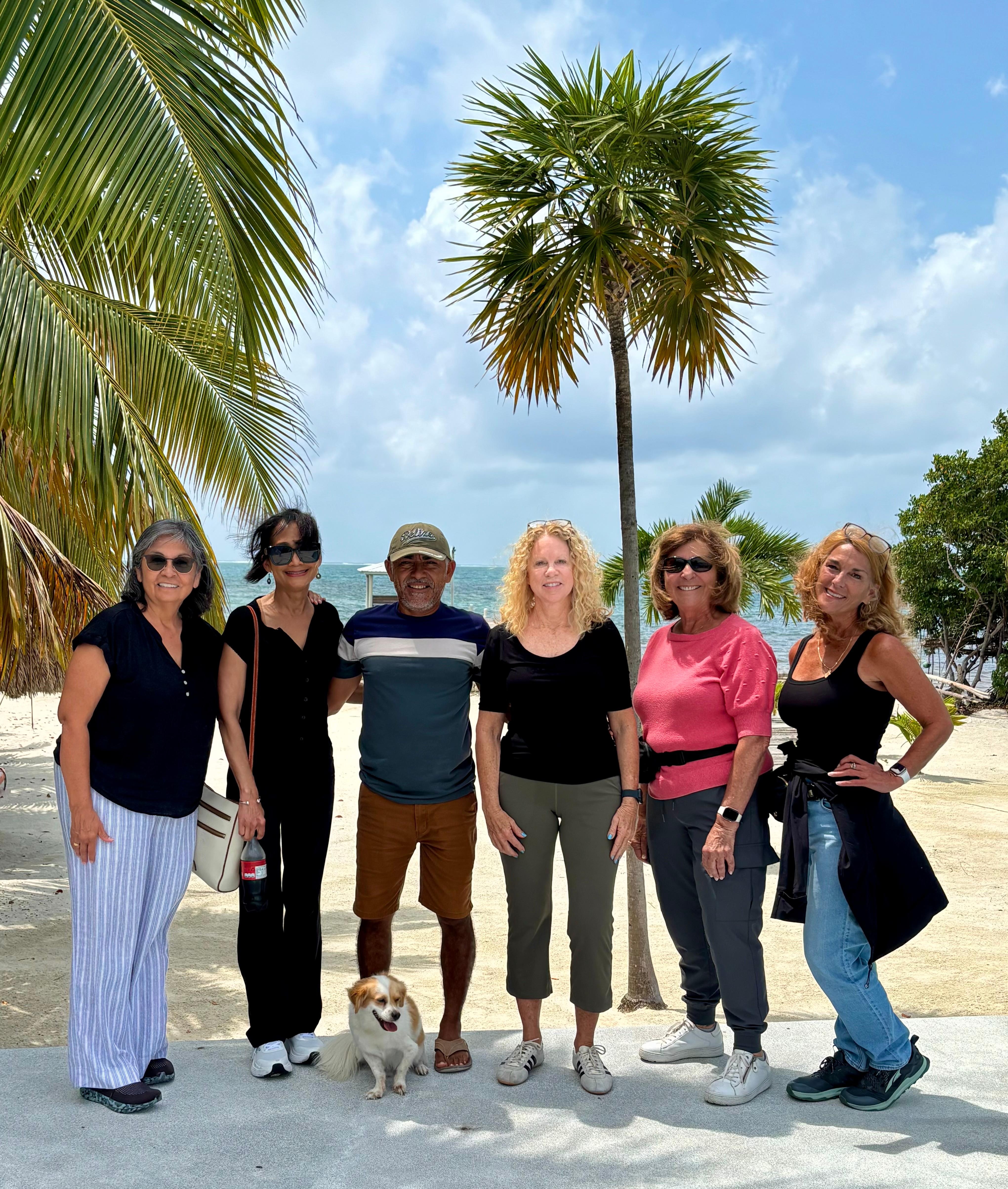 Five happy travelers and Erik after a one week stay.