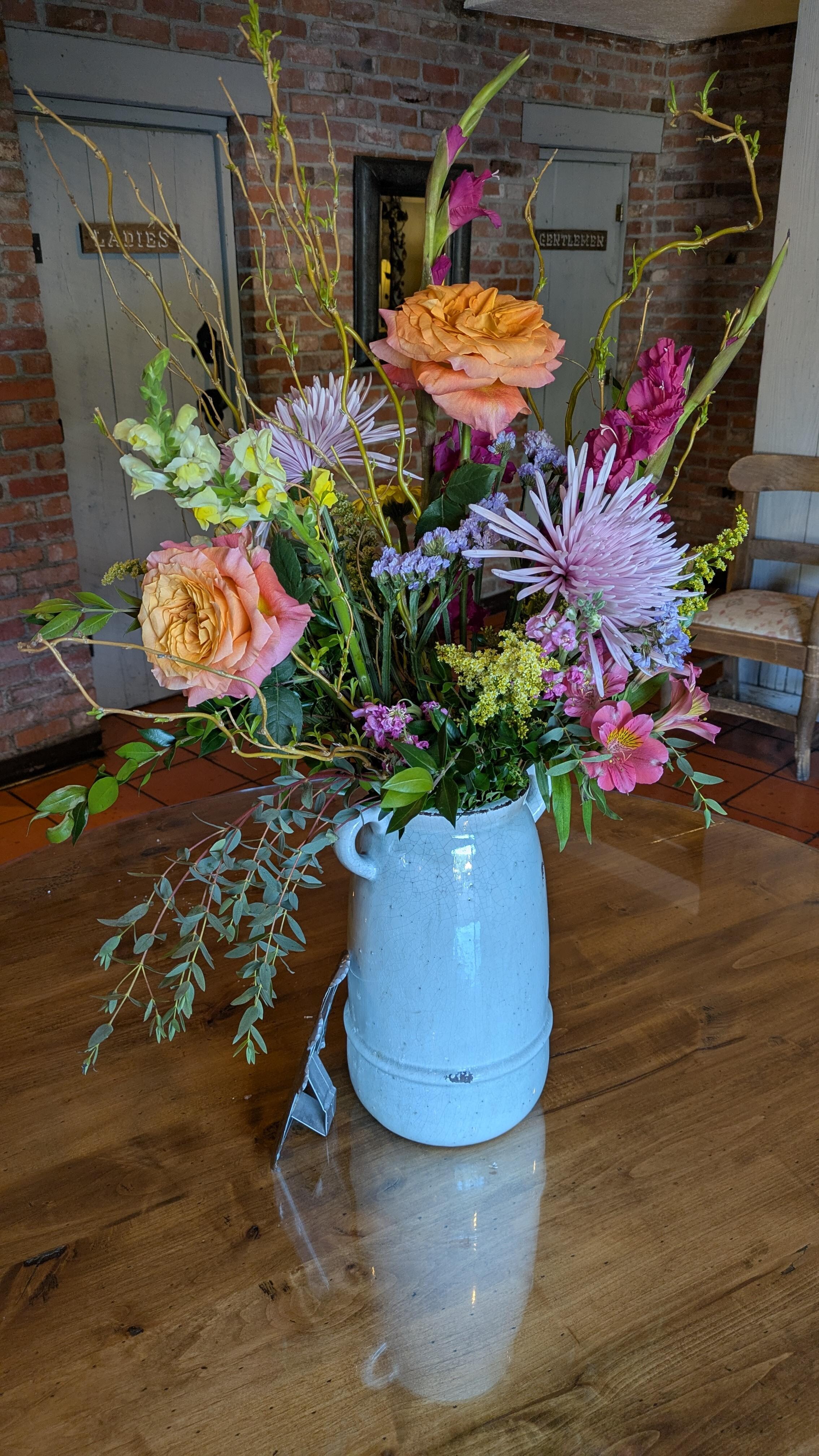 Gorgeous flowers inside the lobby. 