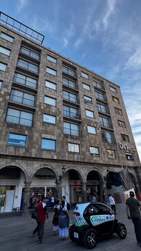 Nuestra habitación fue el 3er piso con balcón y se veía excelente.