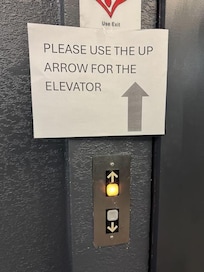 so many things broken like the one elevator, ice machines, etc.
