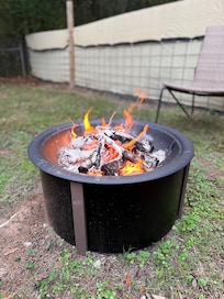 Nice fire pit out back