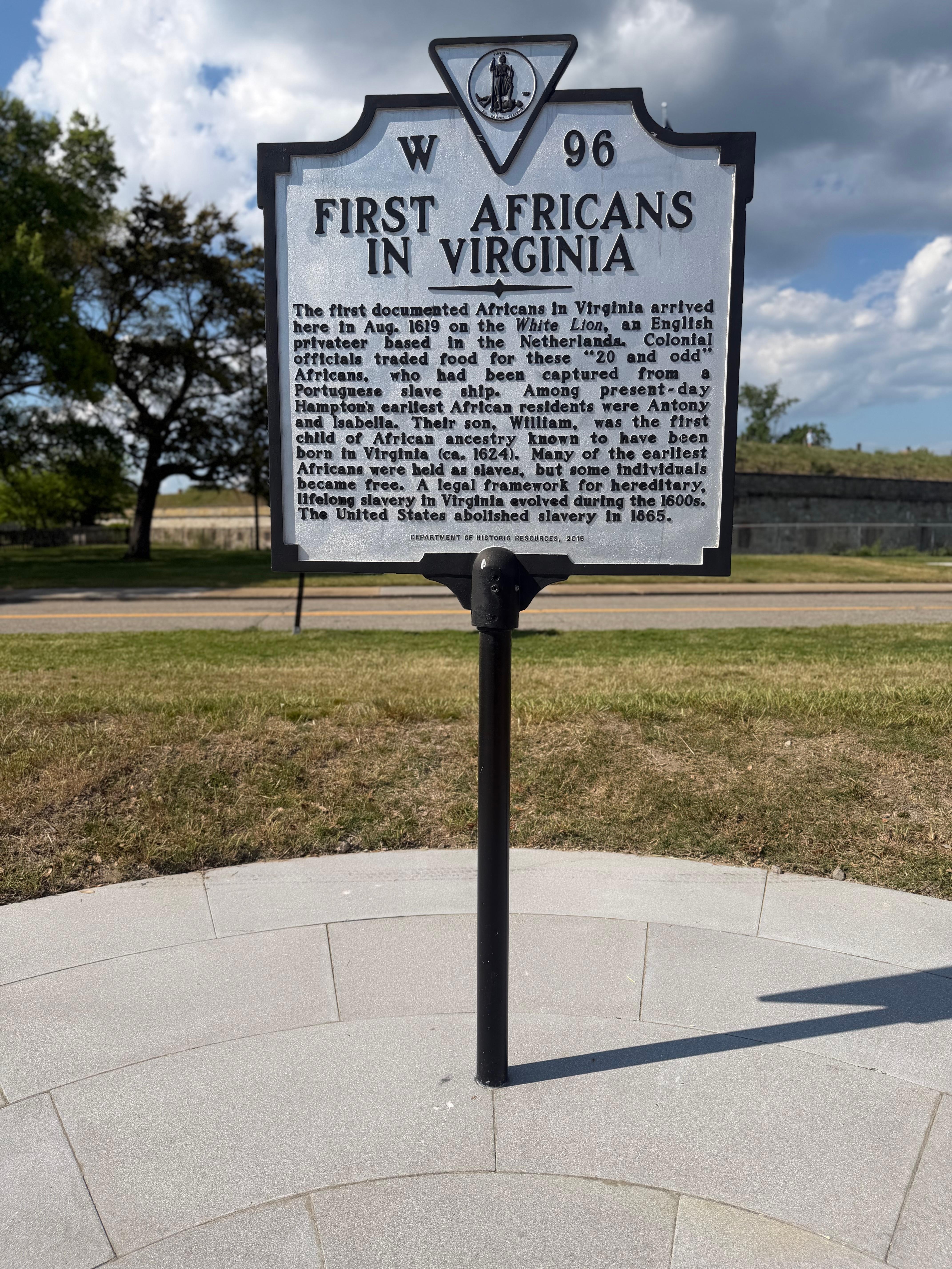 Close proximity to historical sites 