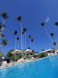 Pool and surroundings were impeccable always clean.
