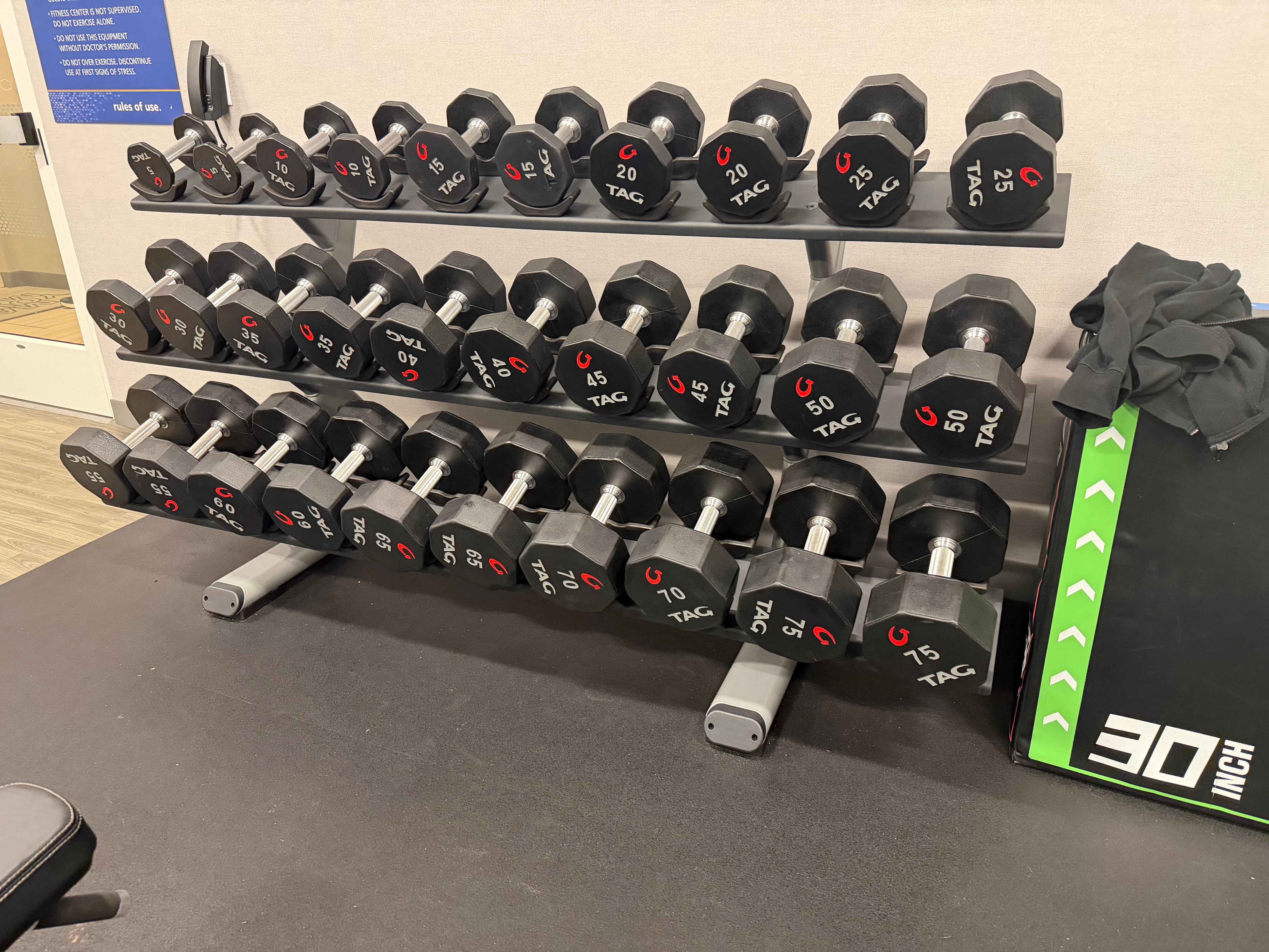 Up to 75lbs which is impressive for a hotel to have