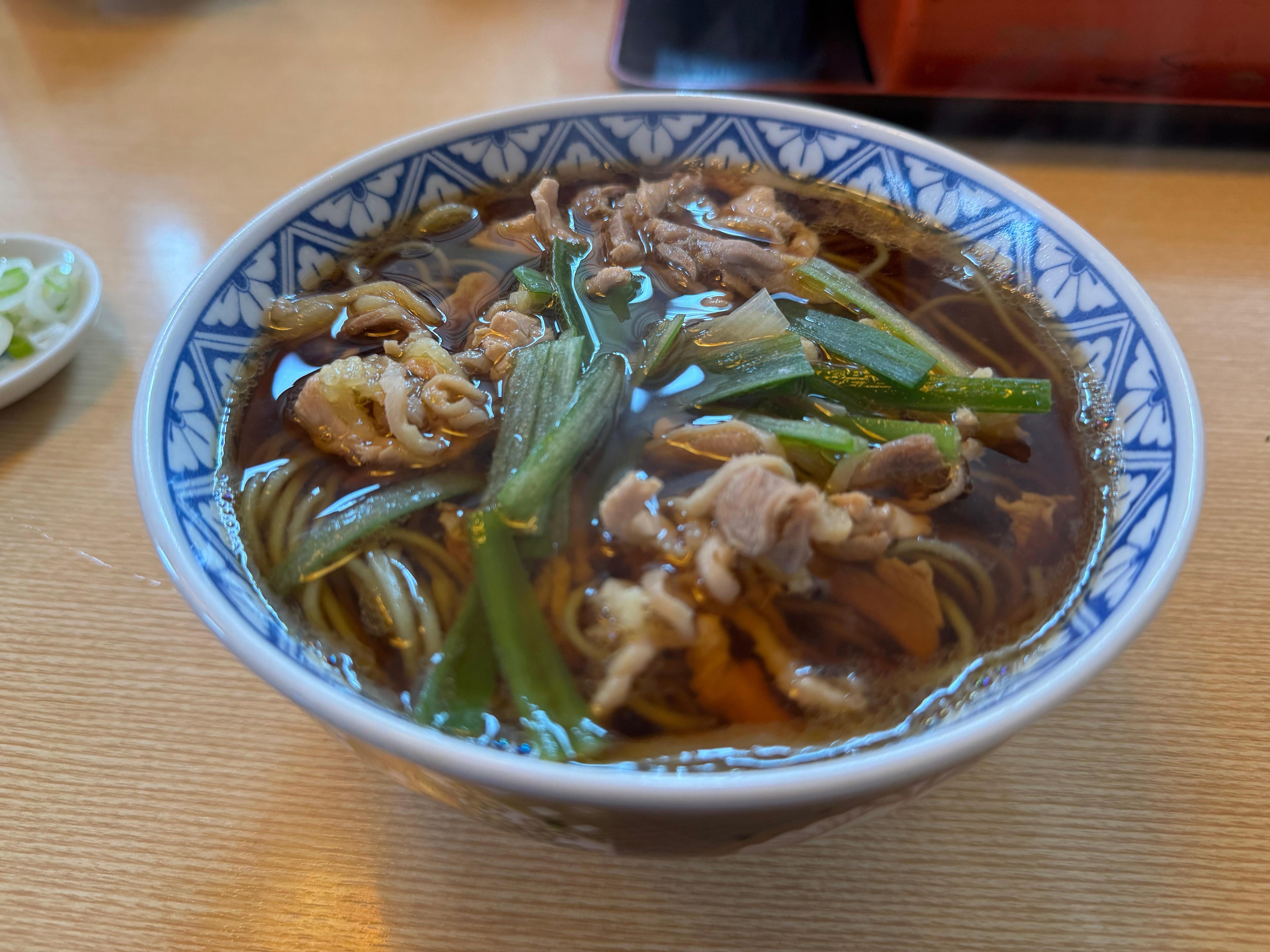 東家
かしわ蕎麦♪
