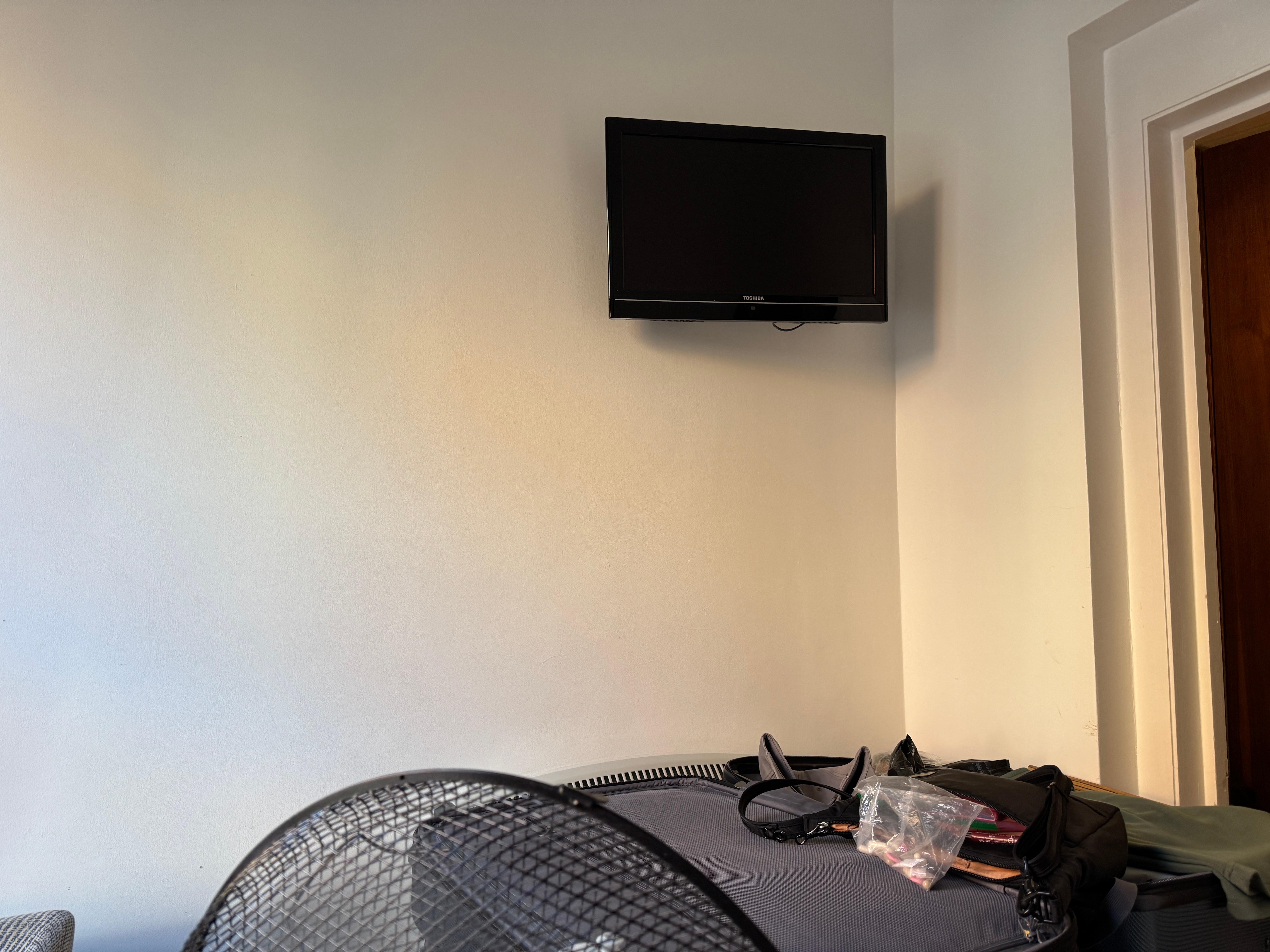 TV????????
Tiny