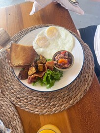 Exceptional breakfast included!