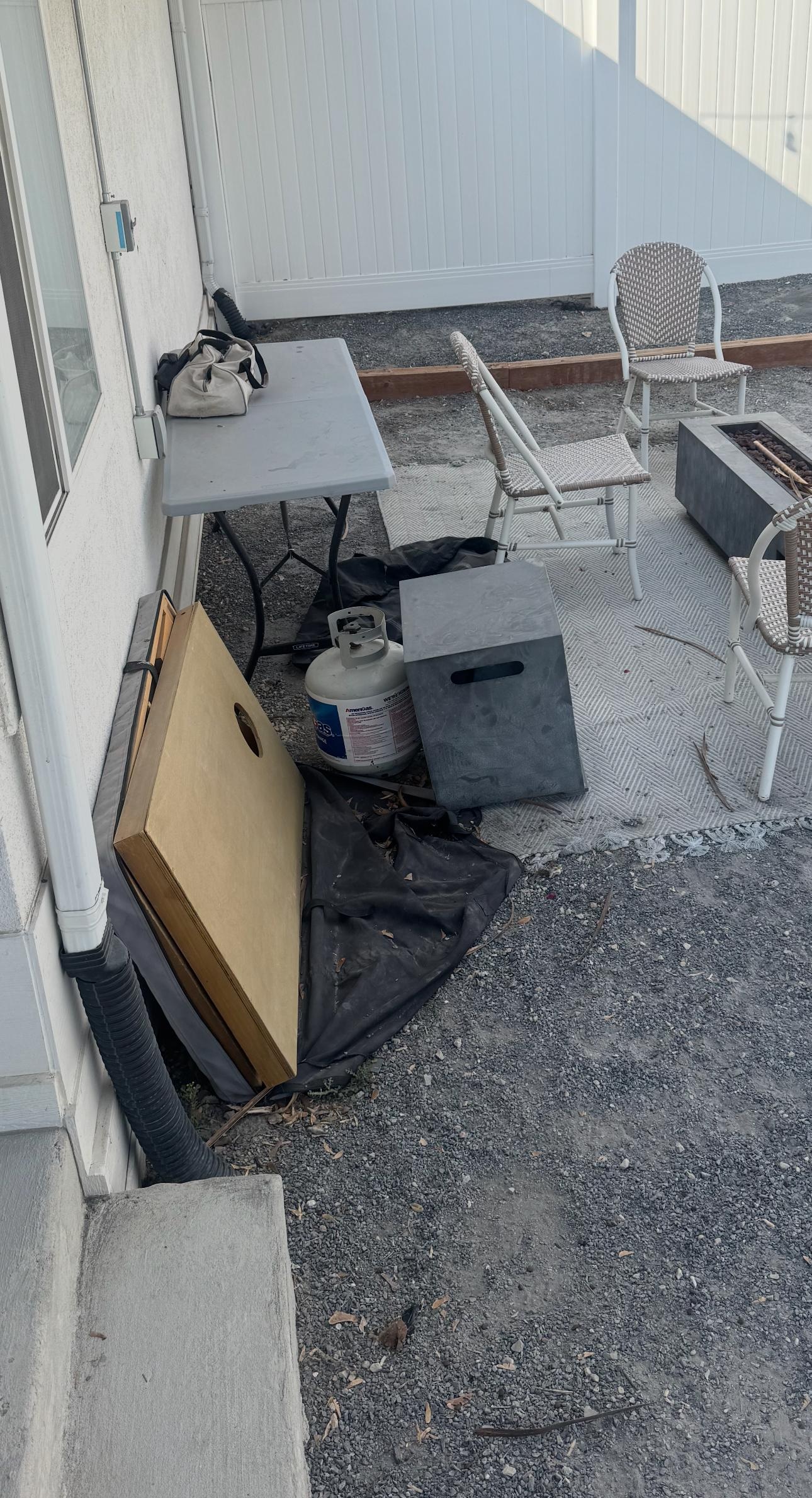 The outside wasn’t cleaned up and looked like it was left from the last guests.