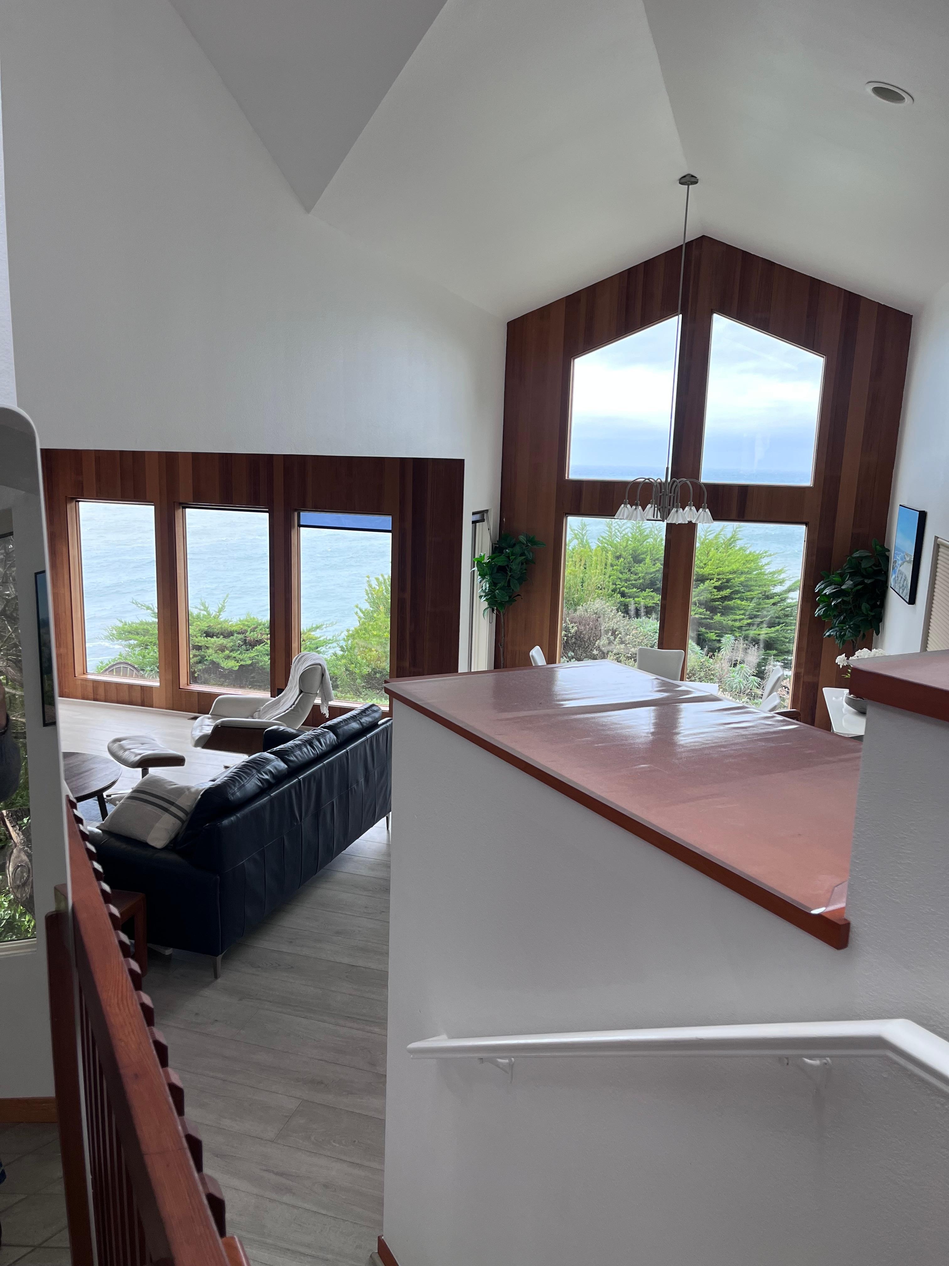 Note the huge bush blocking a bit of the view. Perhaps it will be trimmed soon. 