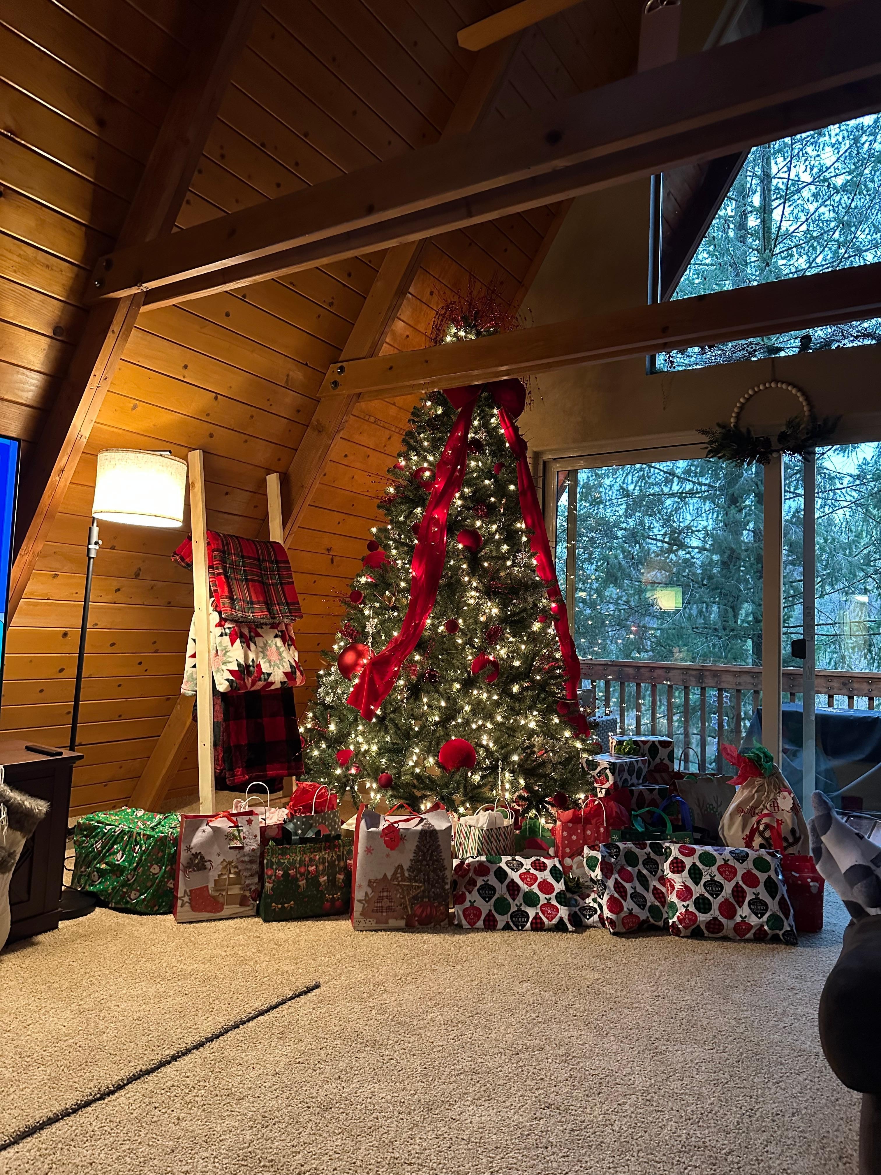 Loved the holiday decor!