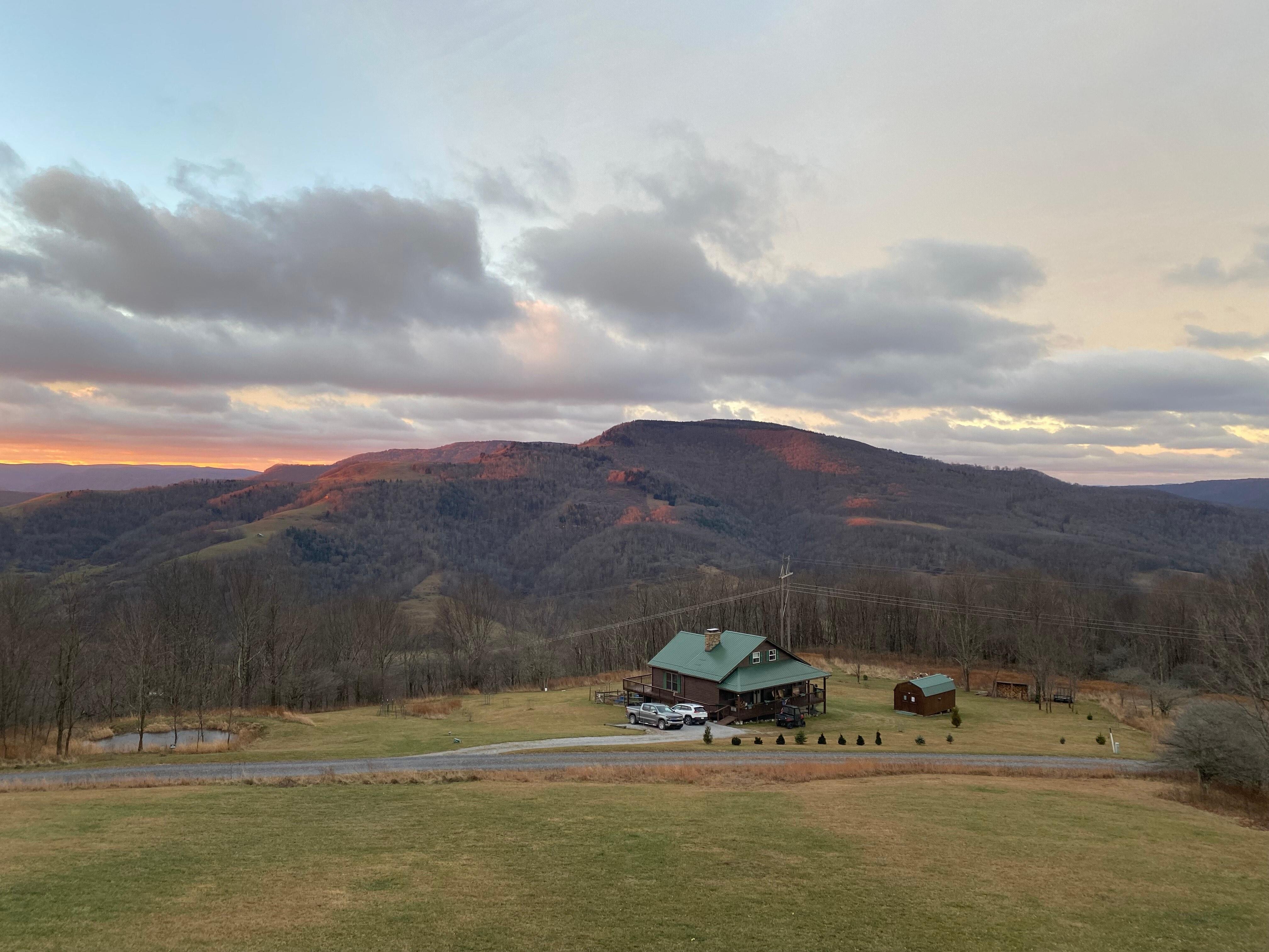 7AM 11/27/2025 Thanksgiving Day.