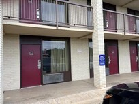 "Sign"= Hotel not liable for vehicles.