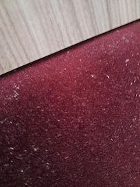 Tête de lit en velours poussiéreuse