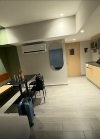 Vista de balcón hacia interior