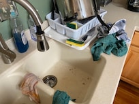 Dirty sink