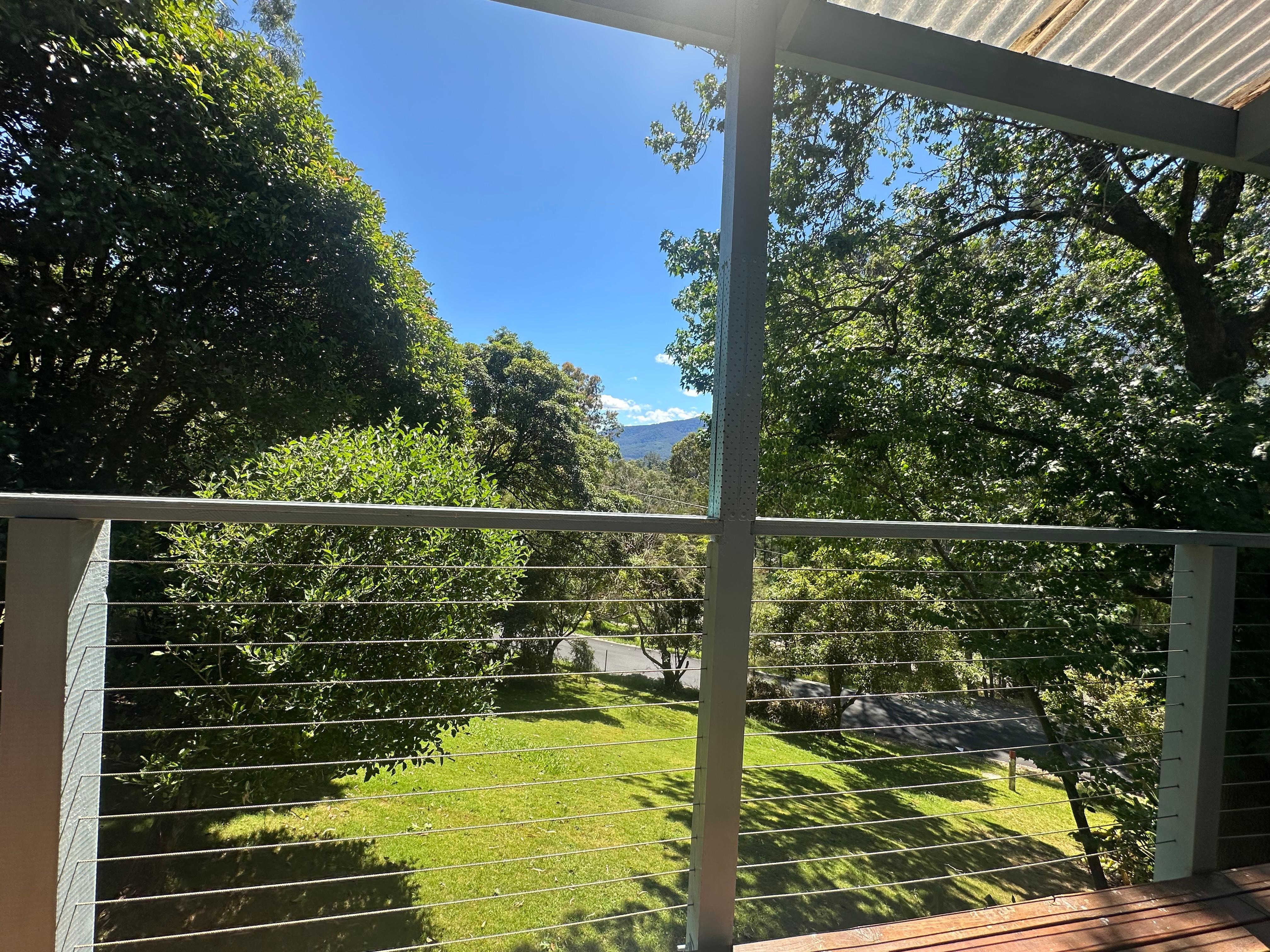 The very friendly cockatoos only really came and perched on the balcony when we were at home. We didn’t hear them at any other time. They were very friendly and enjoyed the seeds provided by the owner. 