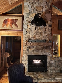 Comfy gas fireplace