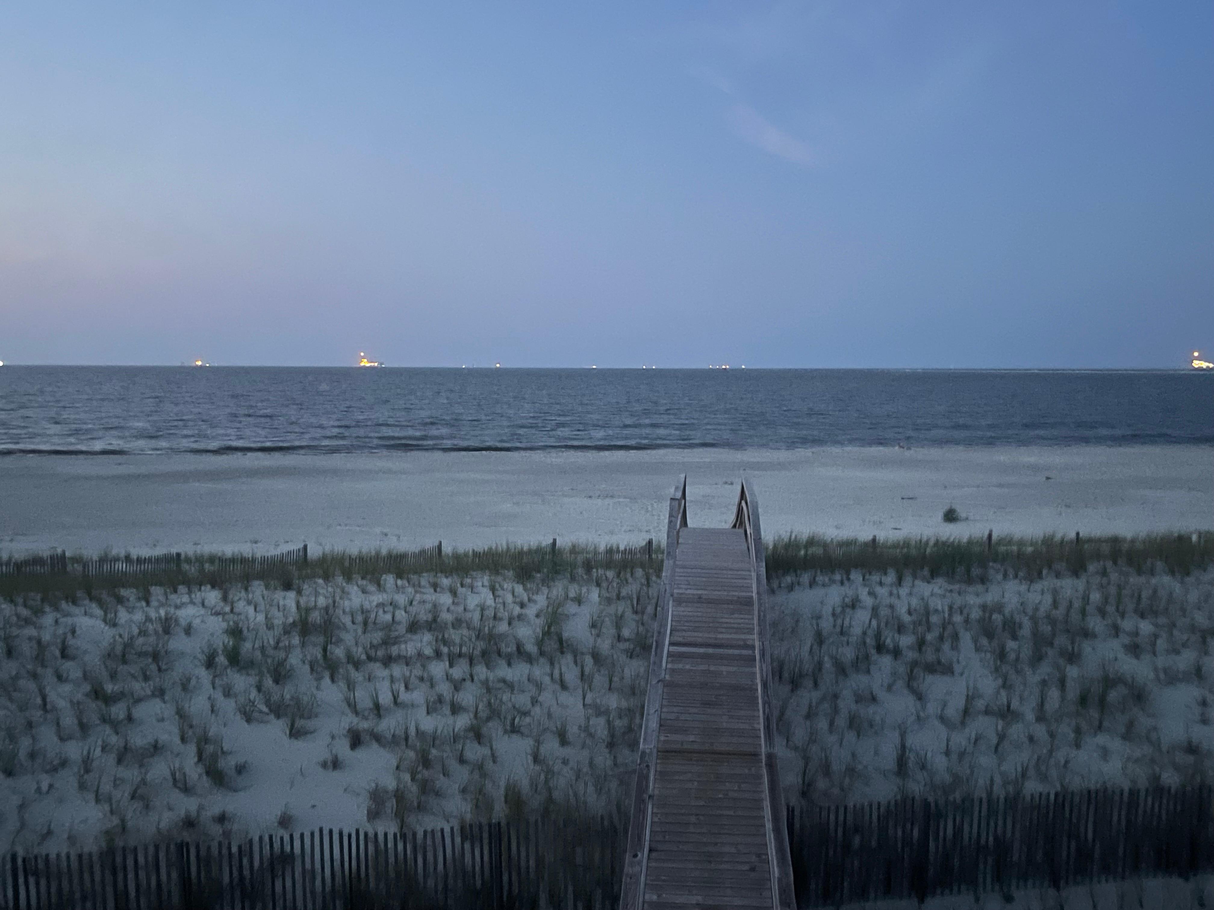 Path to the beach
