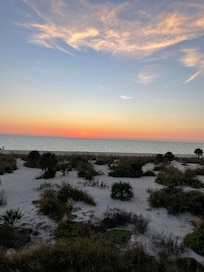 another sunset, doesn't get old