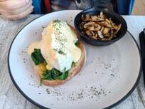 Eggs Benedict with mushrooms