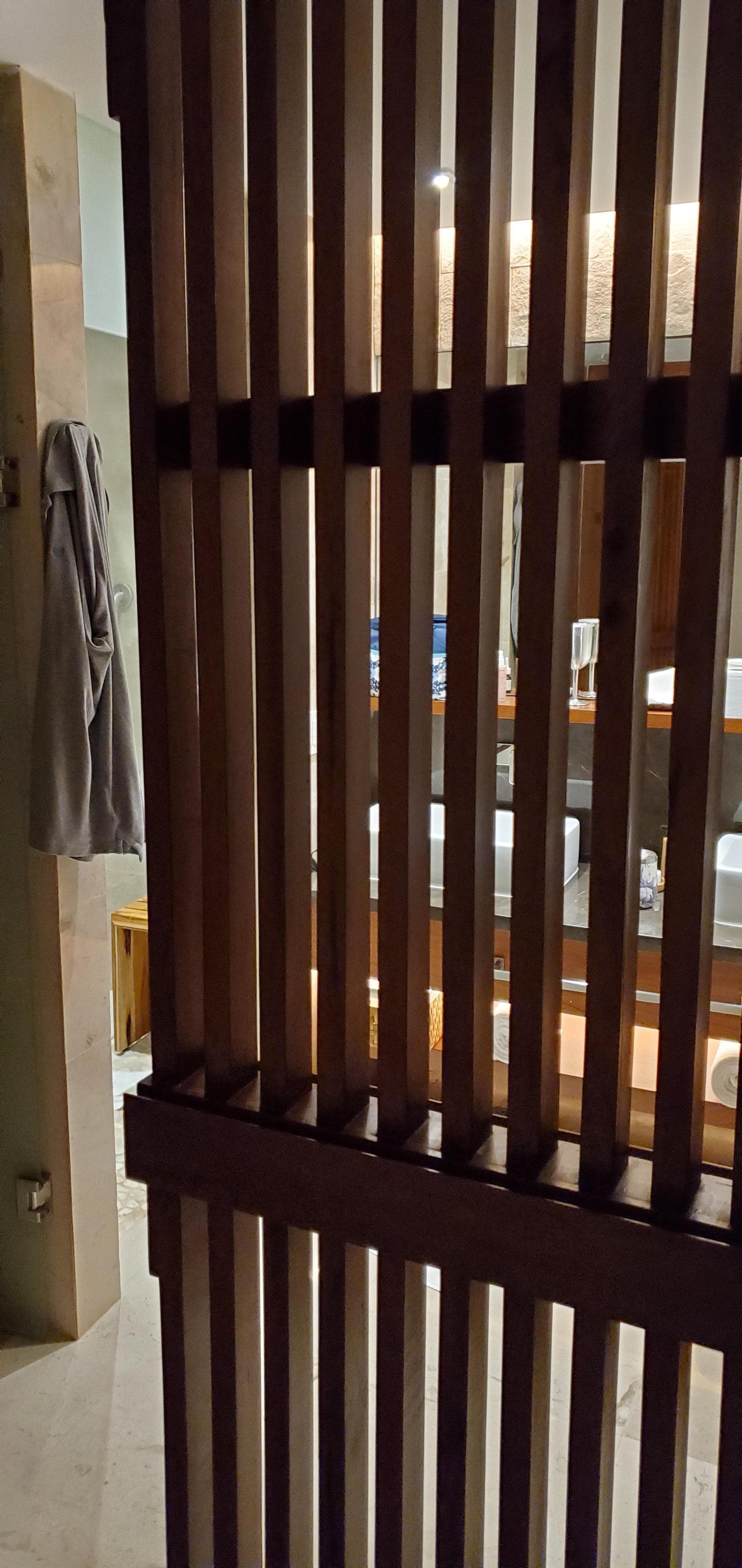 Didn't like bathroom.  Room was cramped. 