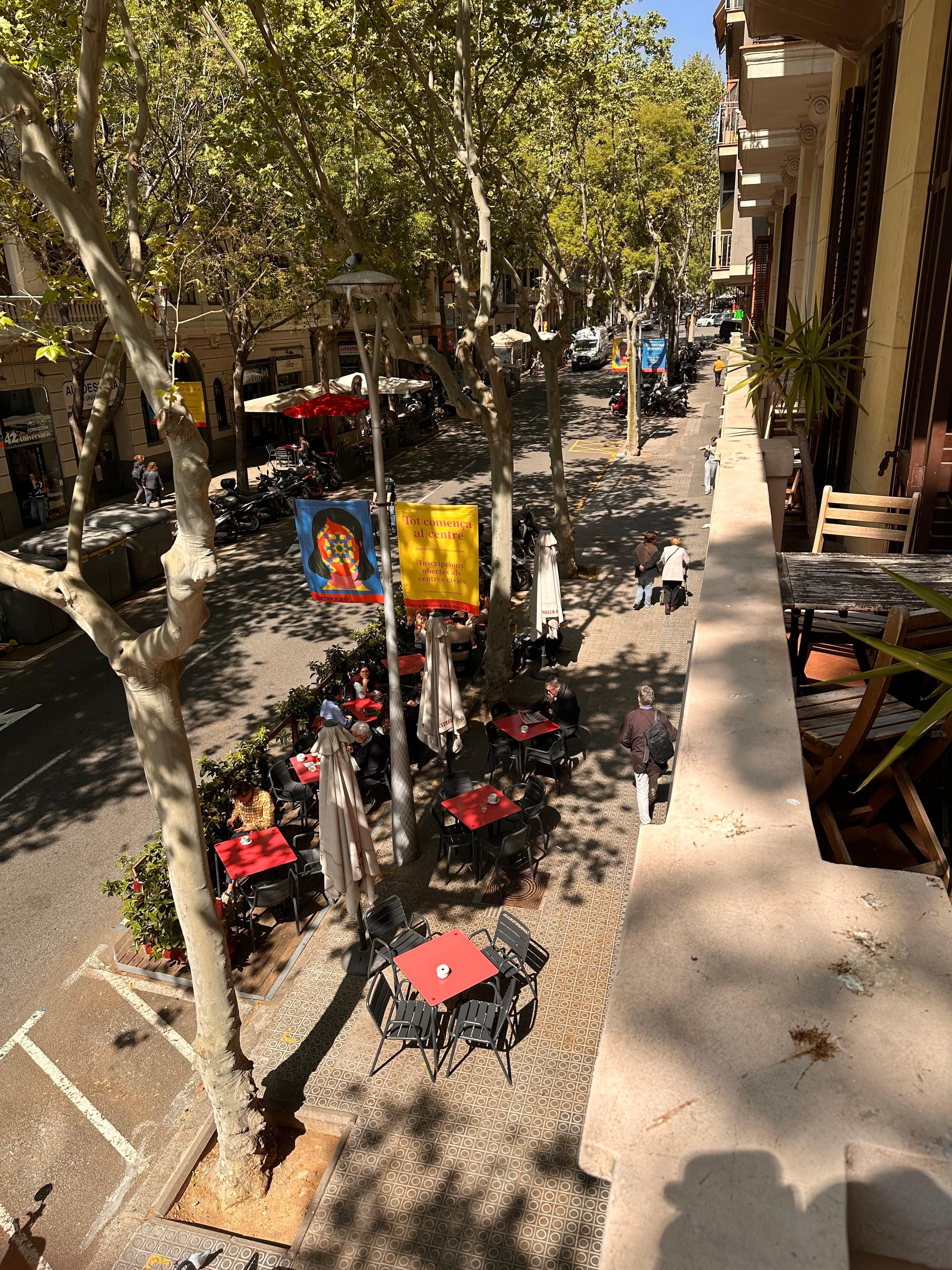 Café Adonis below (from our balcony).