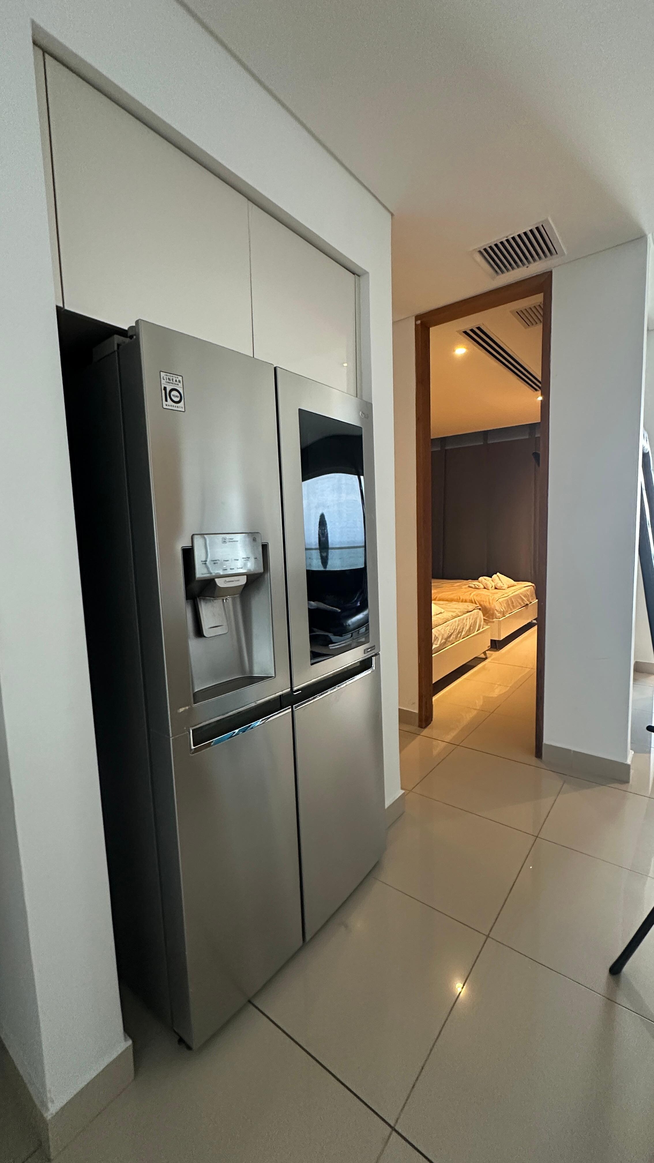 Fridge