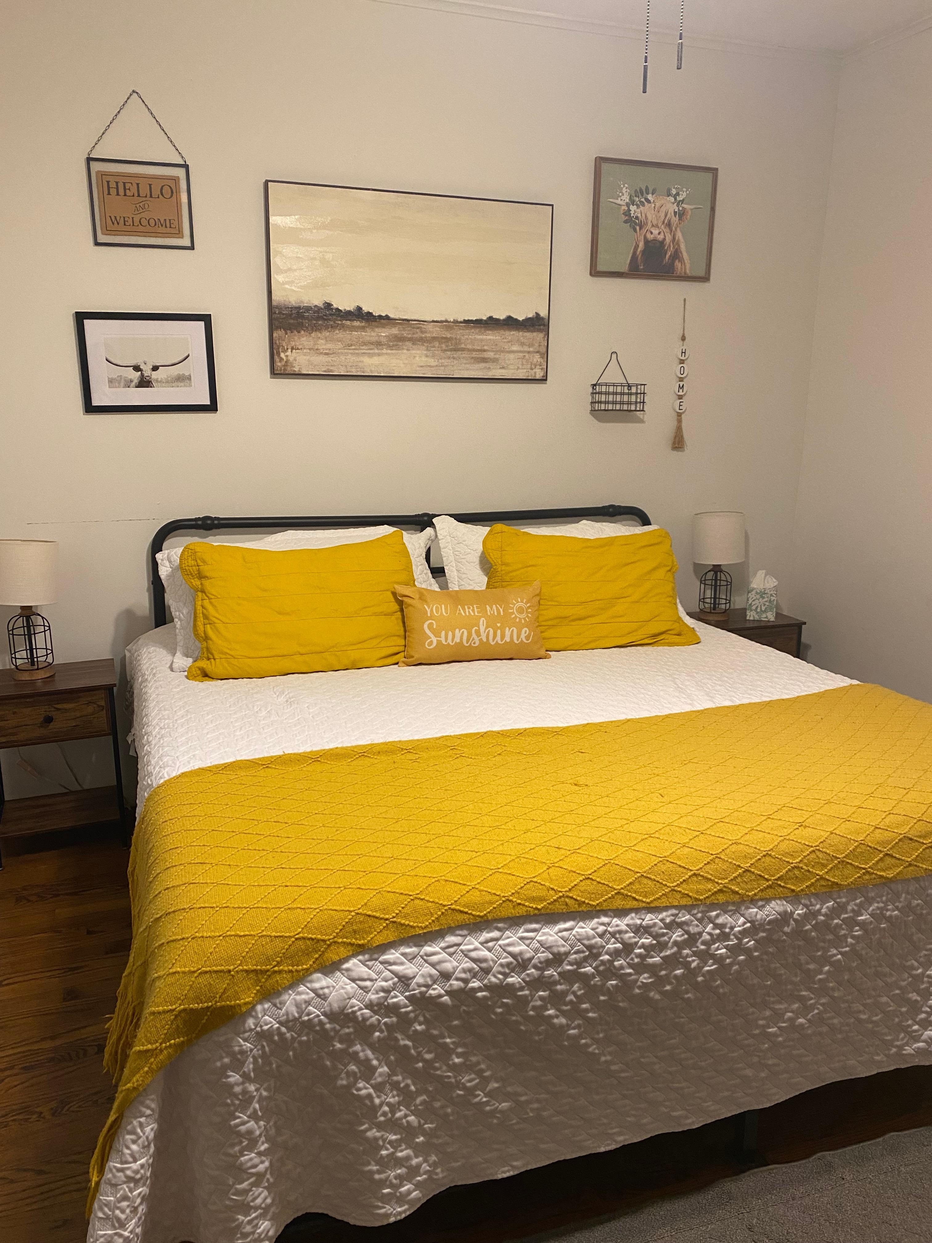 The bed was heavenly as was the ceiling fan!!