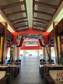 Loved the decor and description of each design.