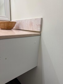 Counter is not flush with splash