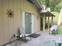 Back patio and a covered patio,!