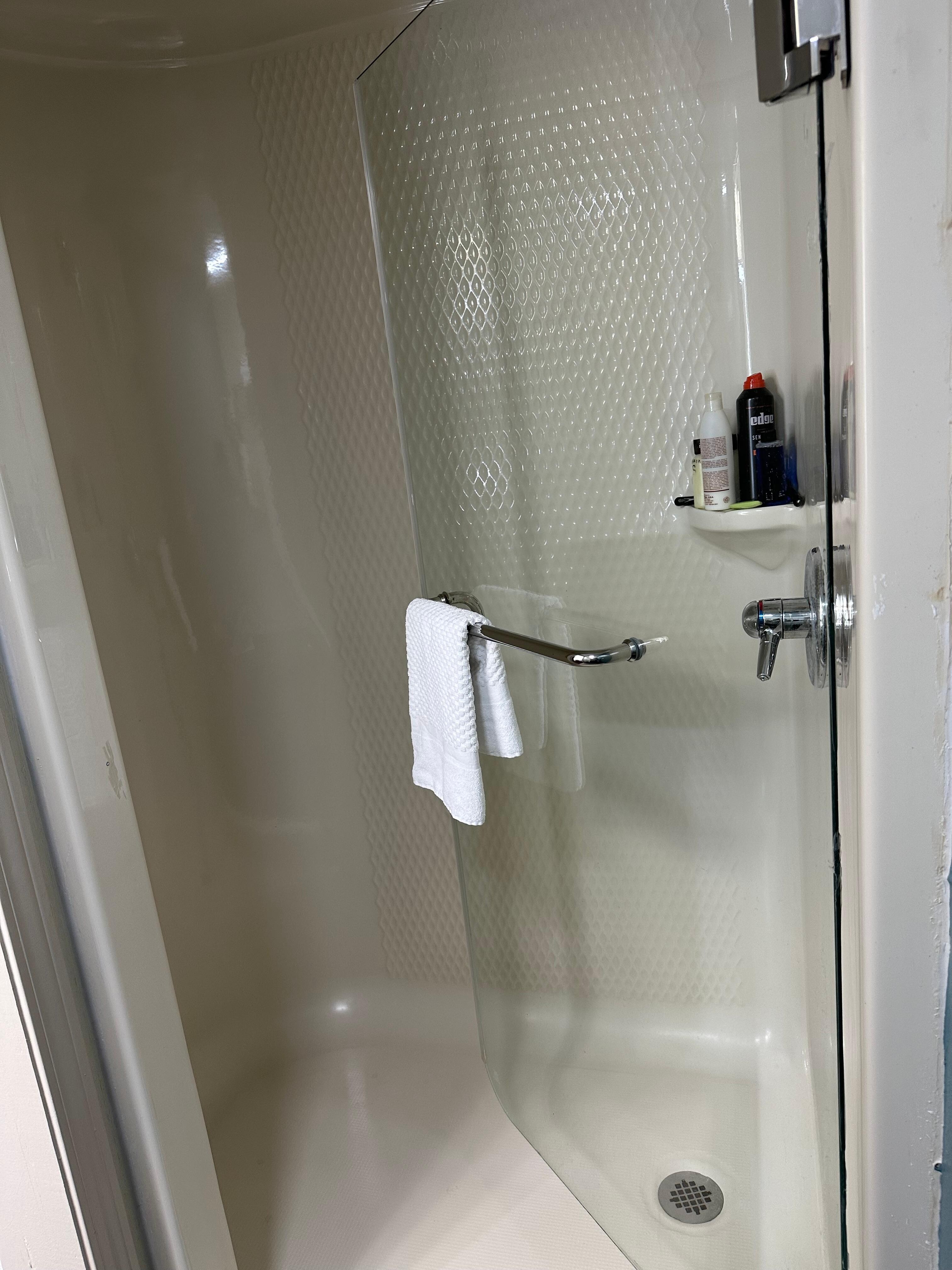 Tiny shower
