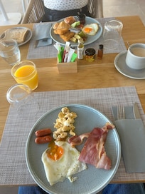 Breakfast