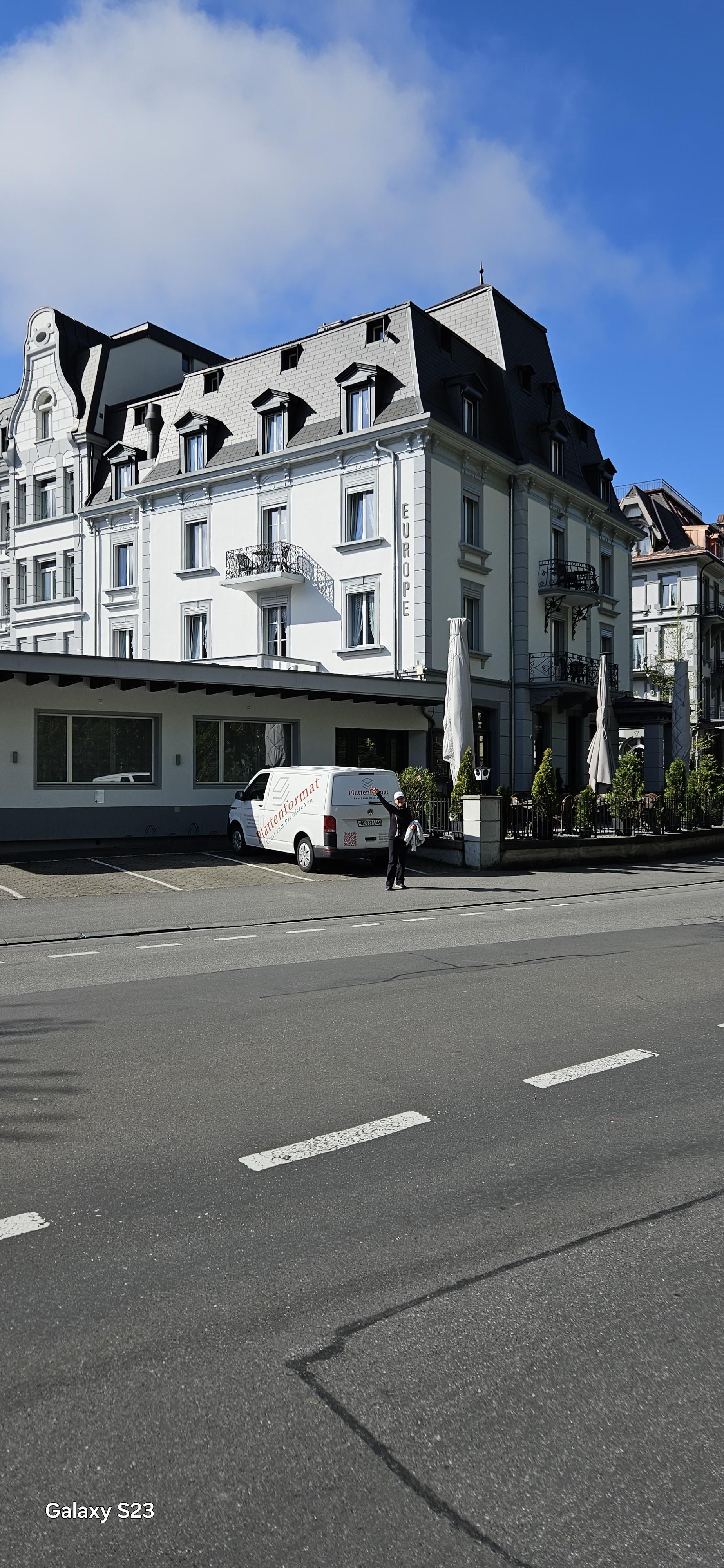 Hotel visto da rua