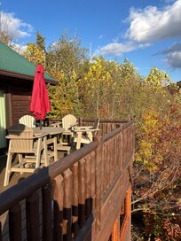 Great place to eat on this deck and to grill!