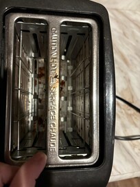 Toaster unclean - attracts rodents & bugs