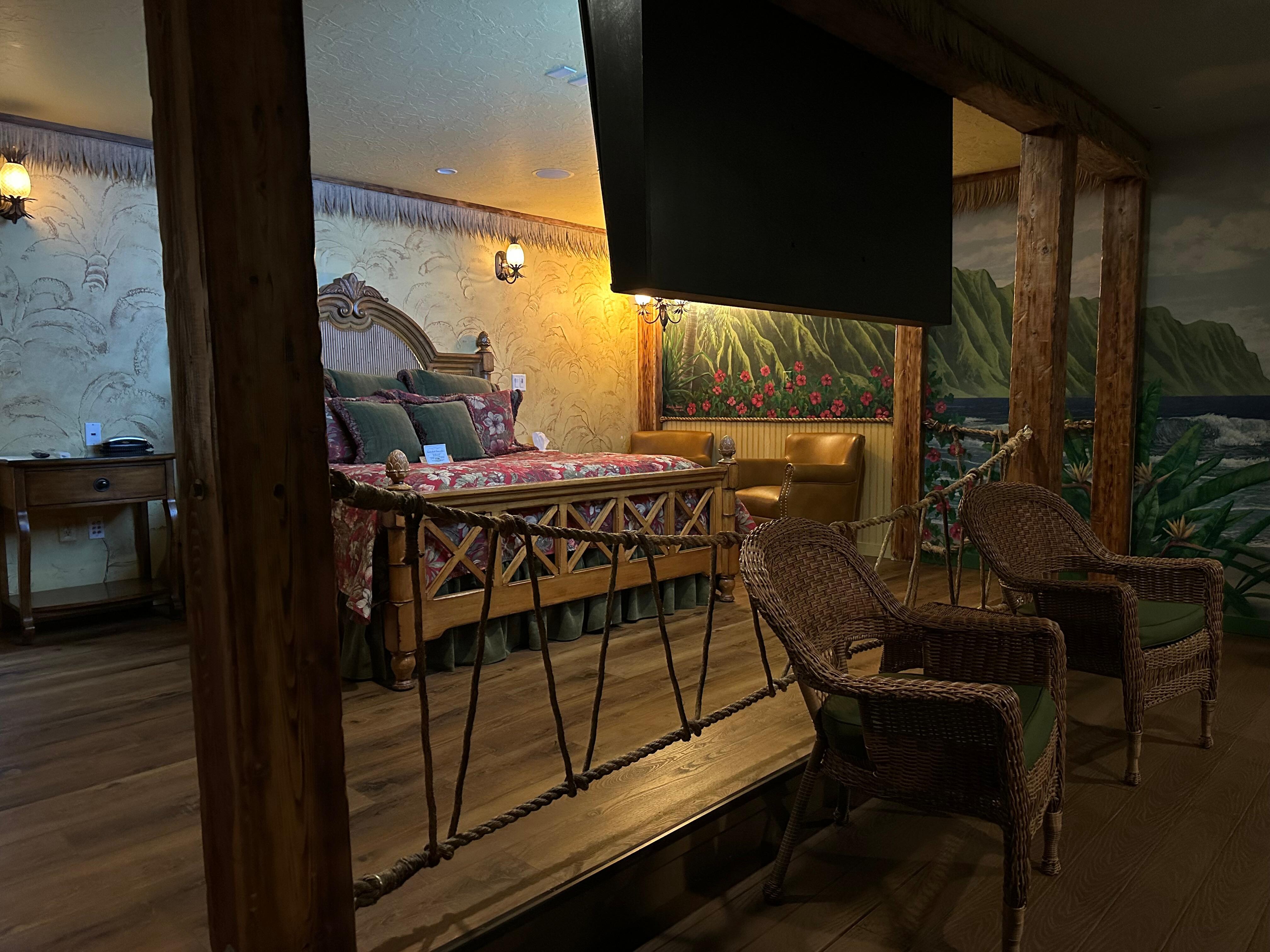 Hawaii Room 