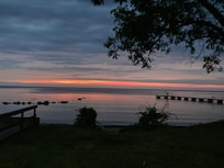 Fin solnedgång och badbrygga!