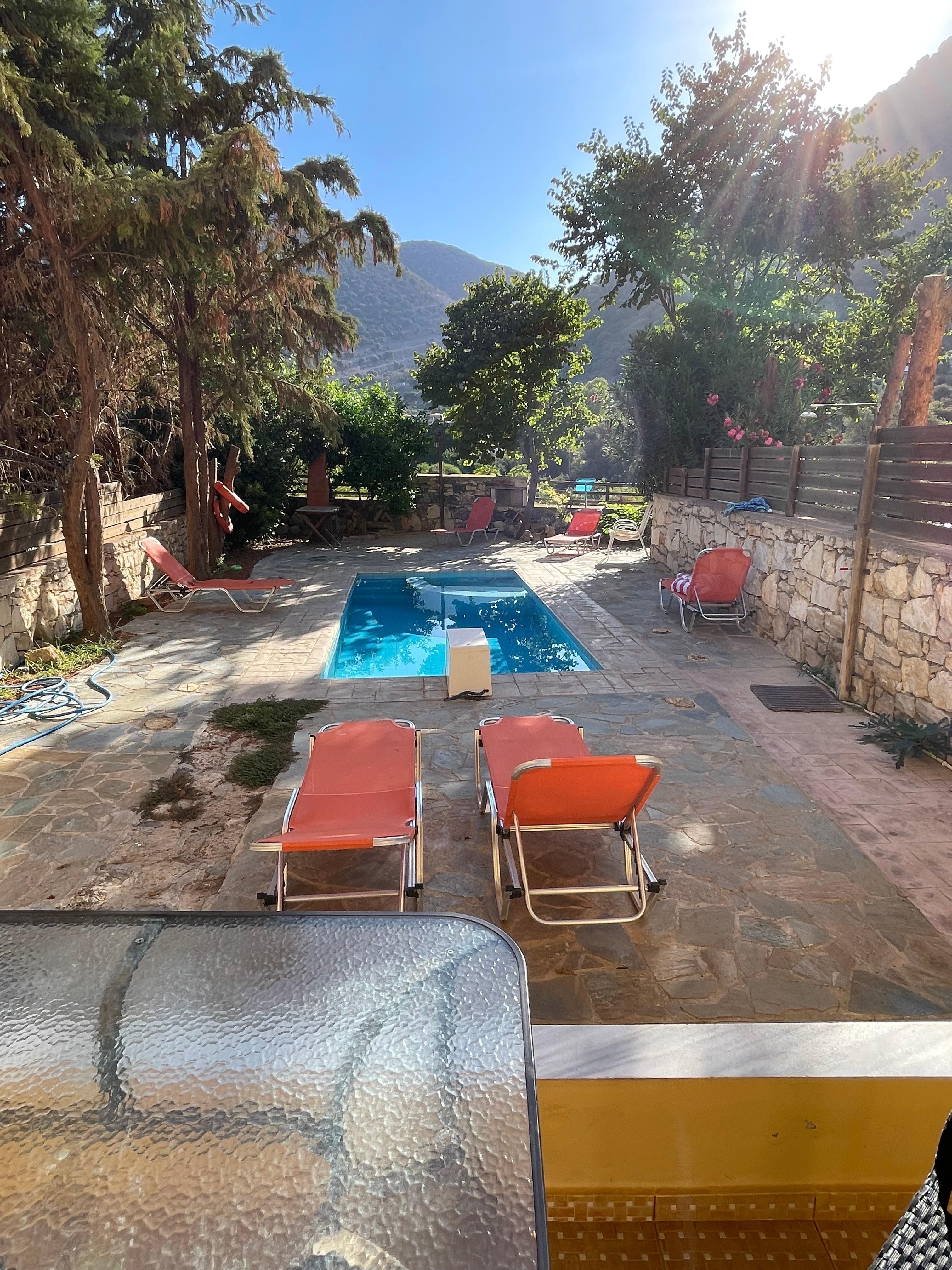 Von dem Grün aus der Anzeige wenig zu sehen