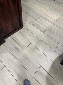 More grimy flooring.