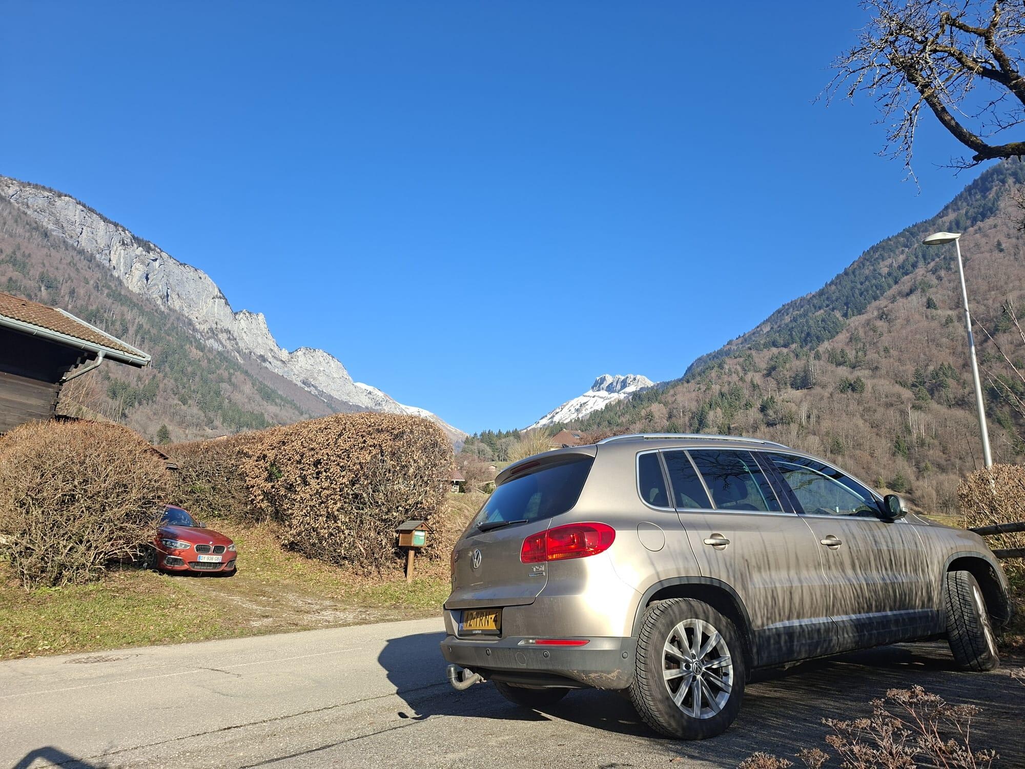 Parkeerplek metvuitzicht aan de voorzijde