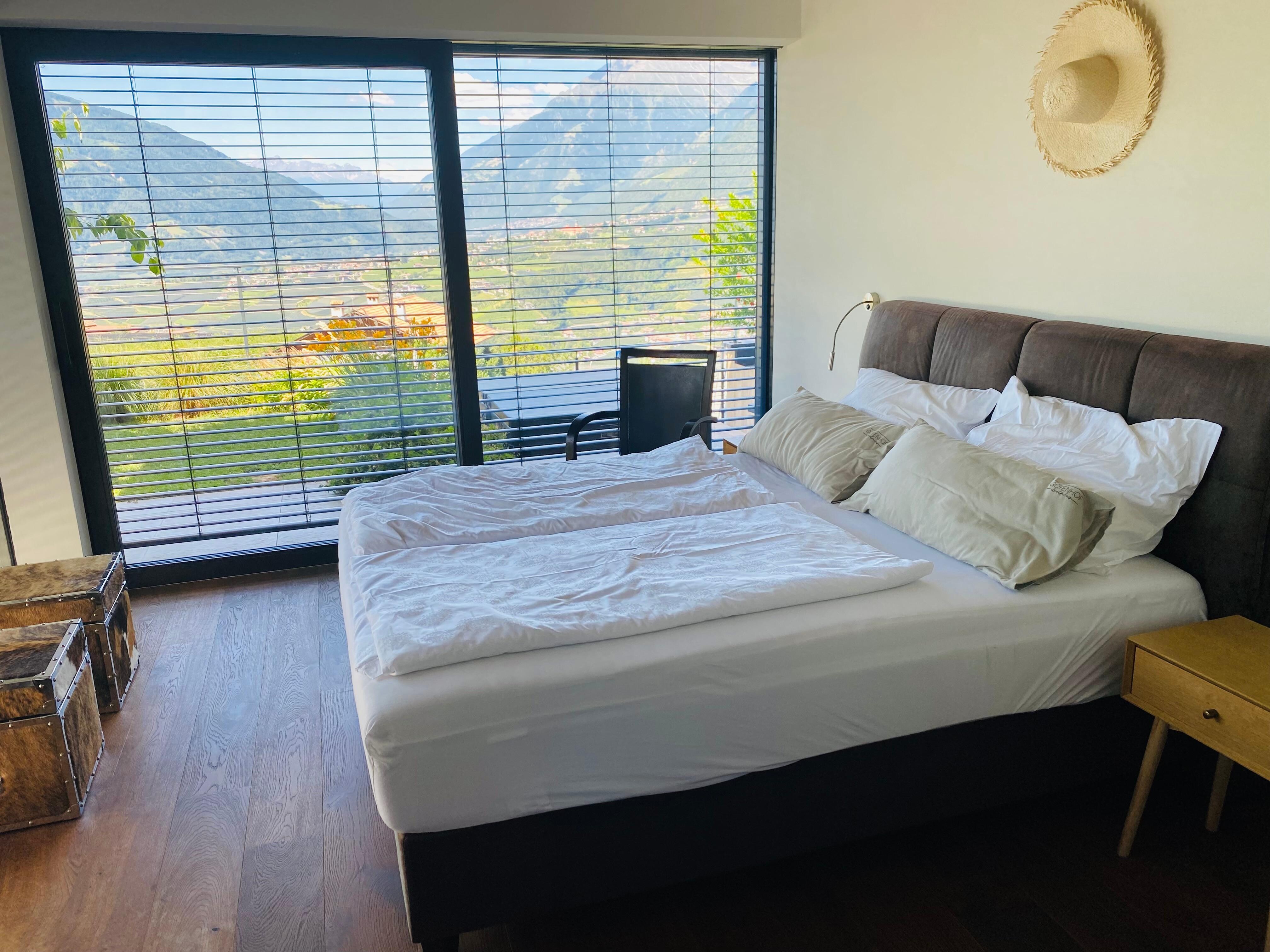 Die Schlafzimmer im EG.
Hier das Hauptschlafzimmer
