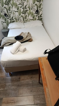 La chambre minuscule