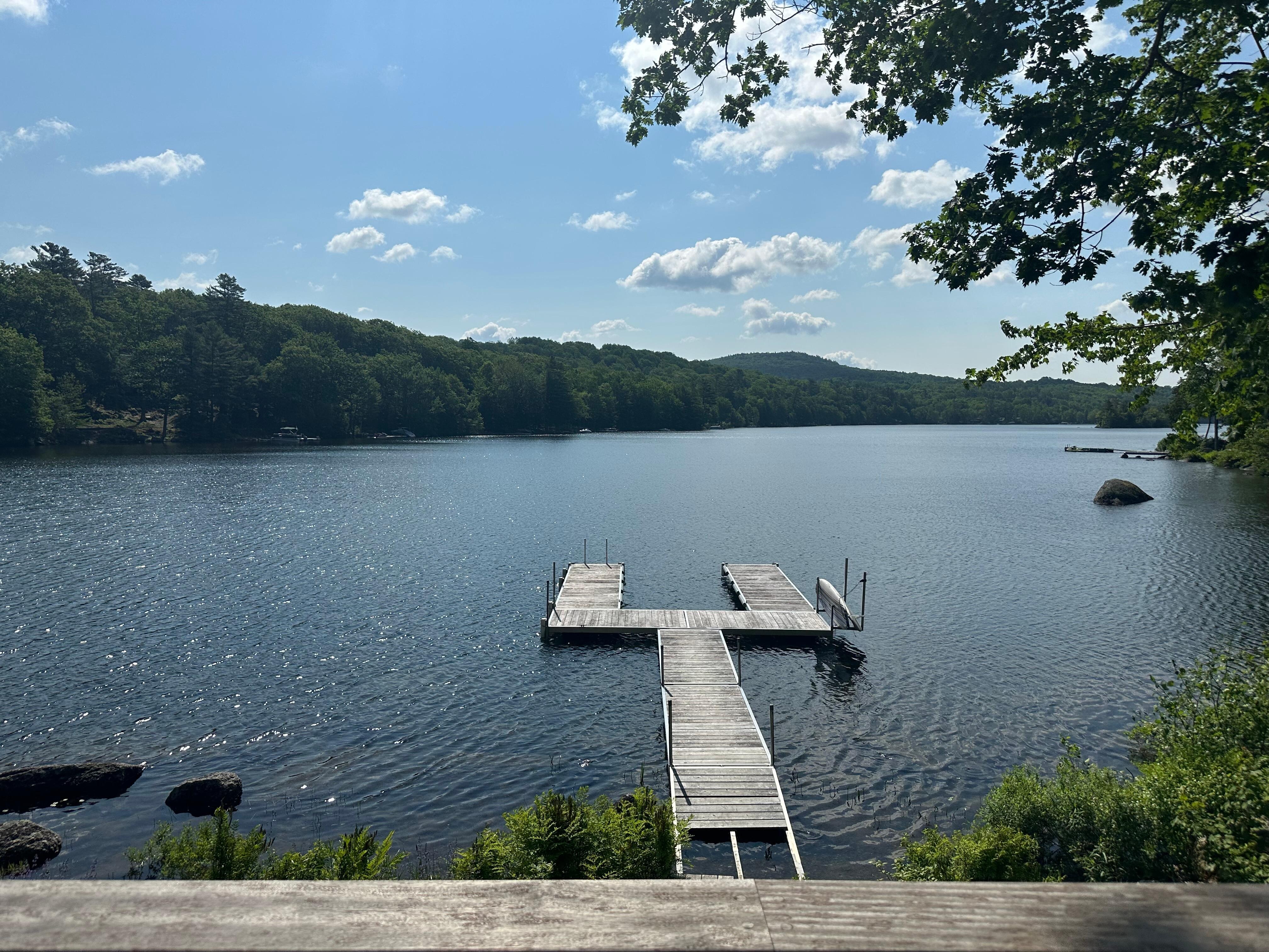 Perfectly placed on the lake. 