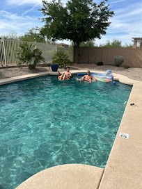 Floaties/ pool games provided for Amazing sun. Sun comes over about 10-11 am but great court yard in the morning for coffee and morning sun.