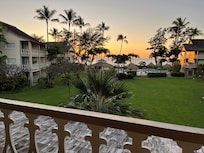 Sunrises to watch in the morning from the balcony