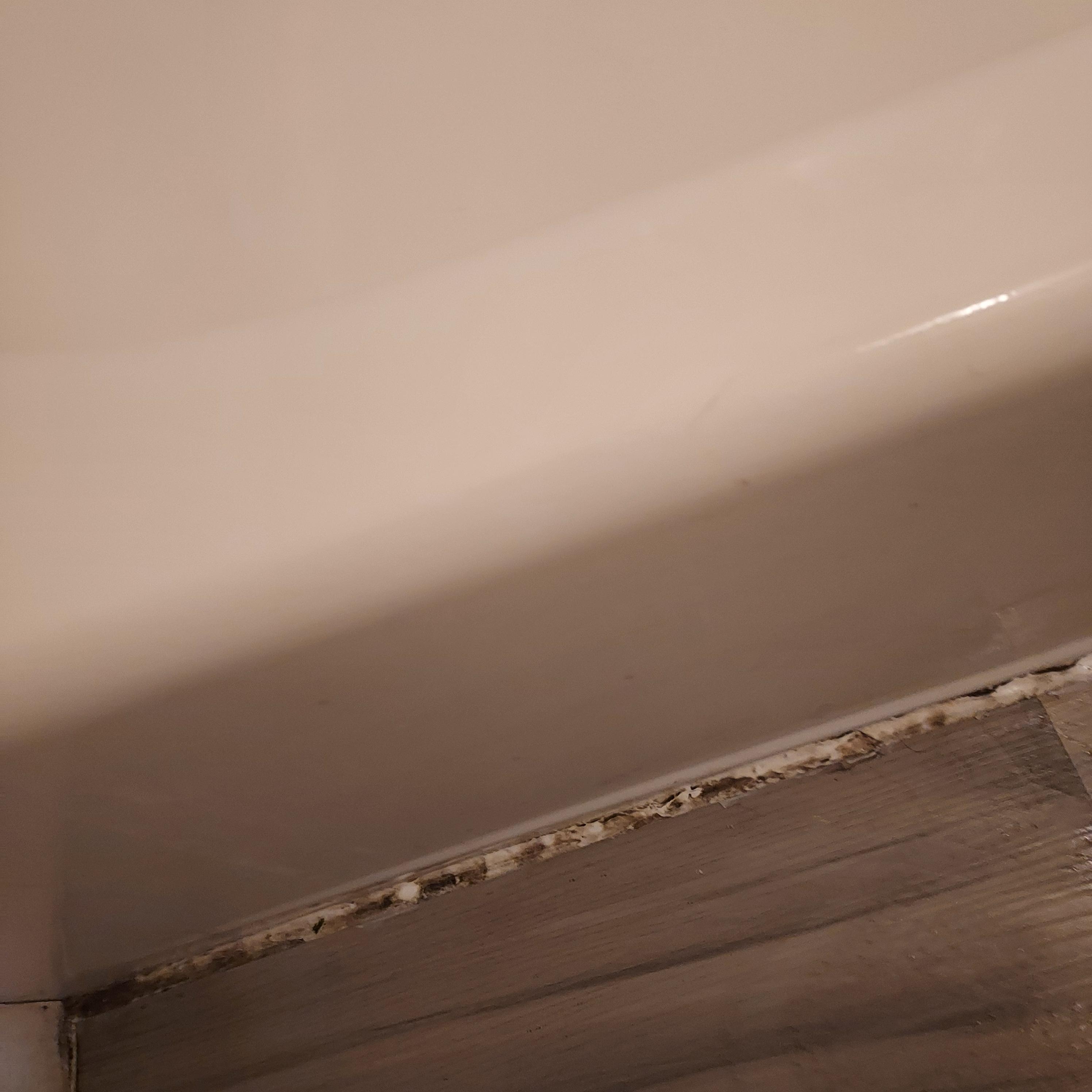 Tub caulking 