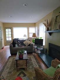 The cozy living room.