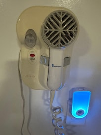 Not my idea of fully renovated